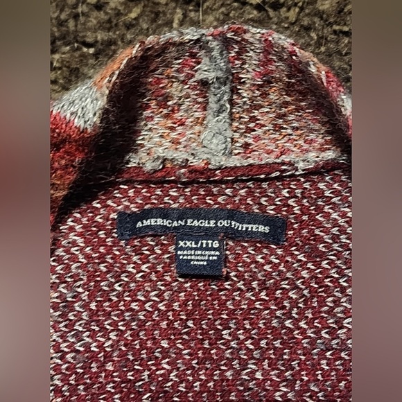 American Eagle Outfitters Women’s Aztec Print Cardigan Sweater Size 2XL EUC - Picture 2 of 6
